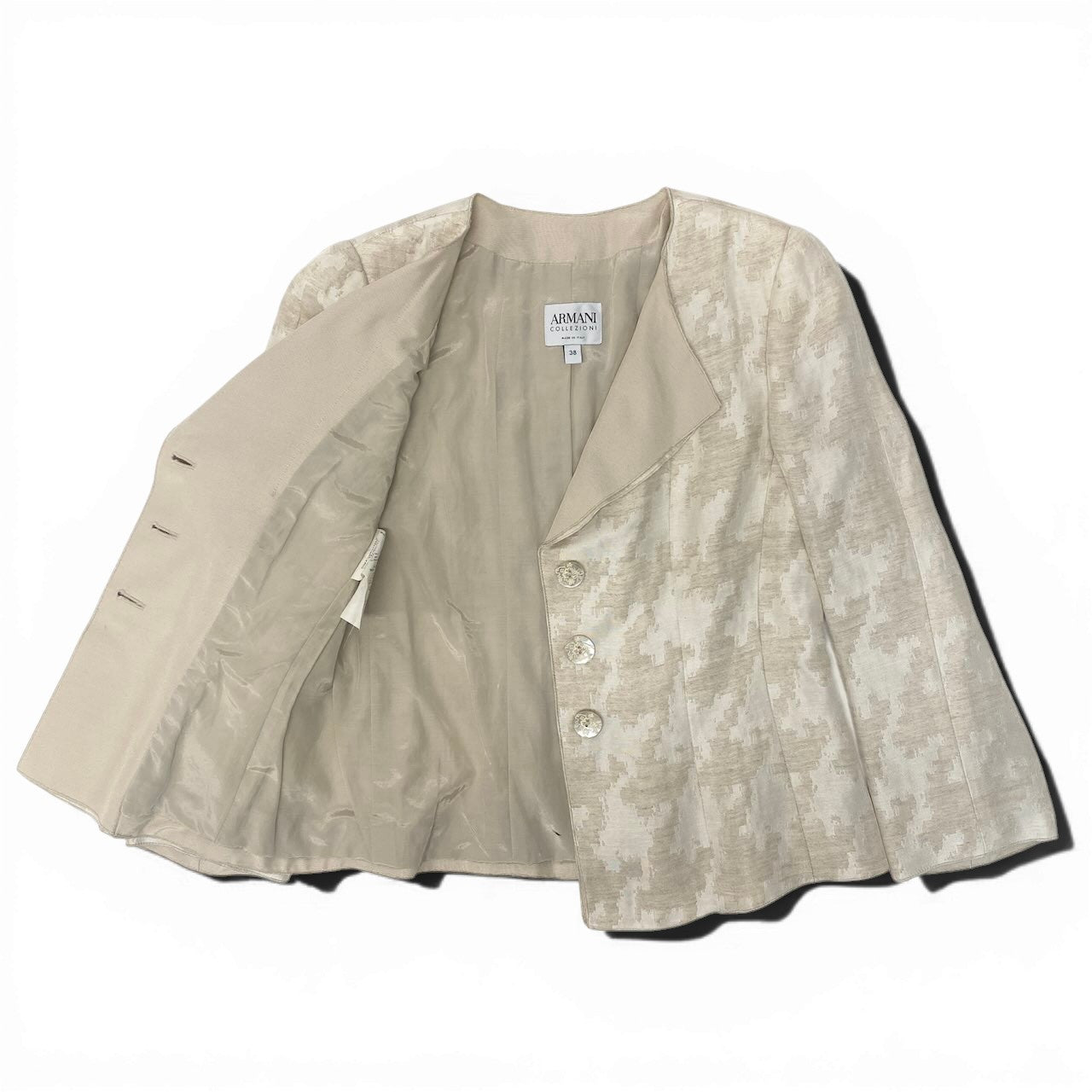 27e11 ARMANI COLLEZIONI アルマーニコレツィオーネ オープンカラージャケット リネンブレンド 総柄 シェルボタン 貝ボタン サイズ38 ベージュ レディース 女性用o07t