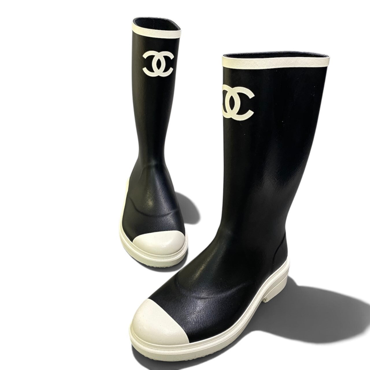 i2 CHANEL シャネル ラバーレインブーツ ロングブーツ ココマーク G39620 サイズ40 ブラック × ホワイト レディースk02i