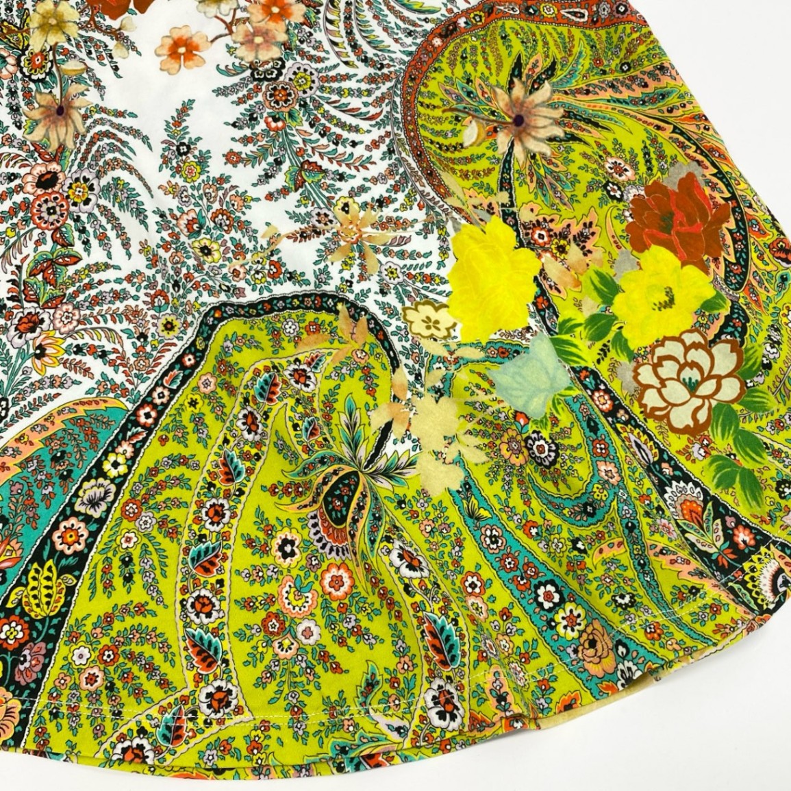 42j6 ETRO エトロ イタリア製 半袖Tシャツ クルーネック カットソー フラワープリント 花柄 レディース 女性用 ホワイト マルチカラー コットン100％u02t