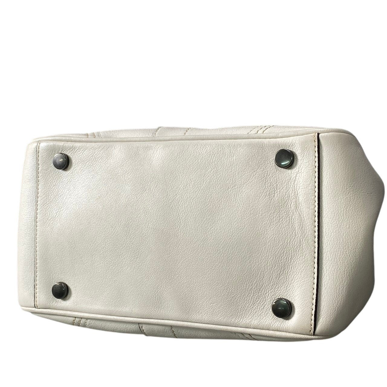 f12 COACH コーチ がま口 ソーホー ハンドバッグ Vintage Soho Buckle Hand Bag C05S / 8A12 ホワイトt18r