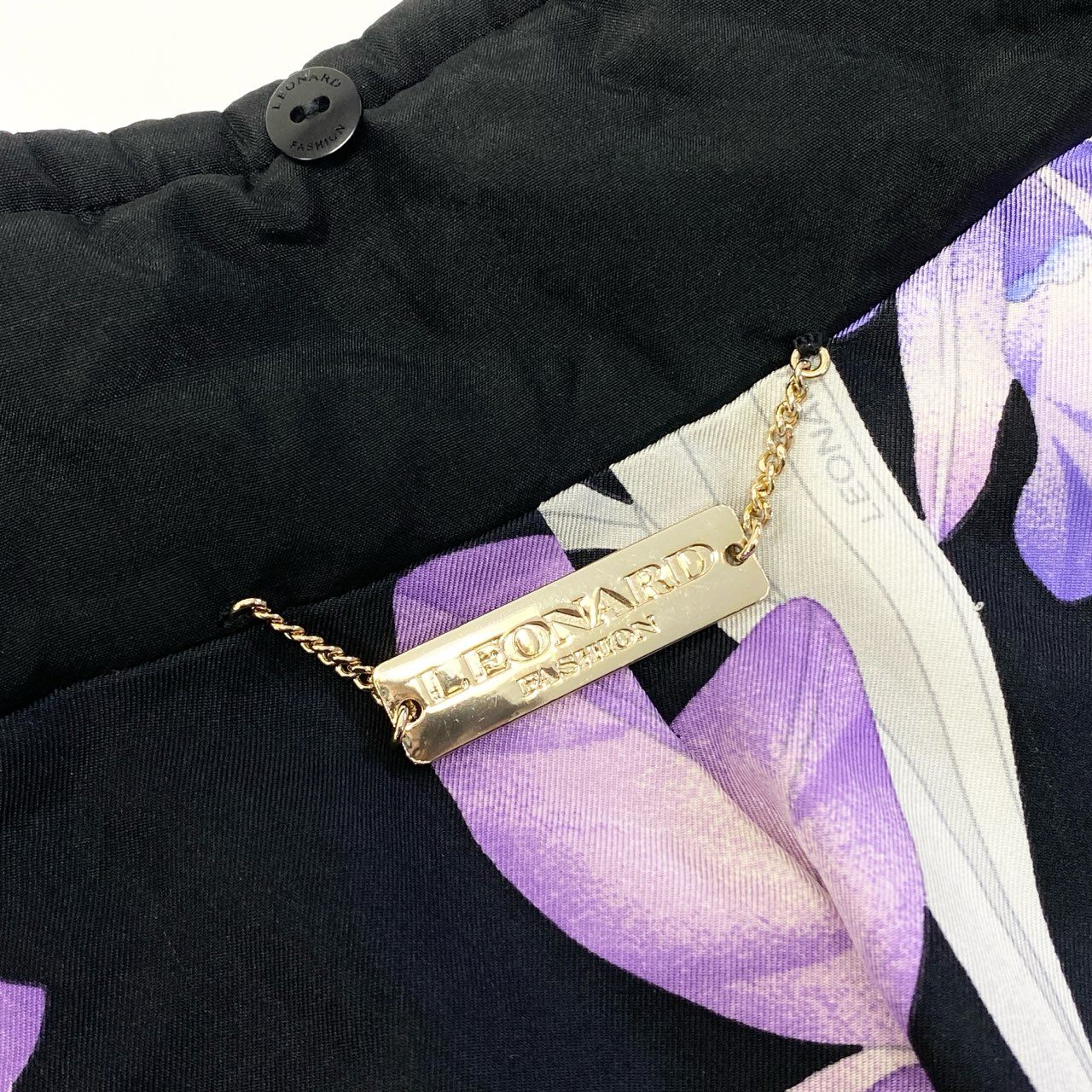 86a16 LEONARD FASHION レオナール キルティングジャケット ロングジャケット 中綿コート ロゴ刺繍 裏地花柄プリント シルク100％ レディース 女性用 40 ブラックo07t