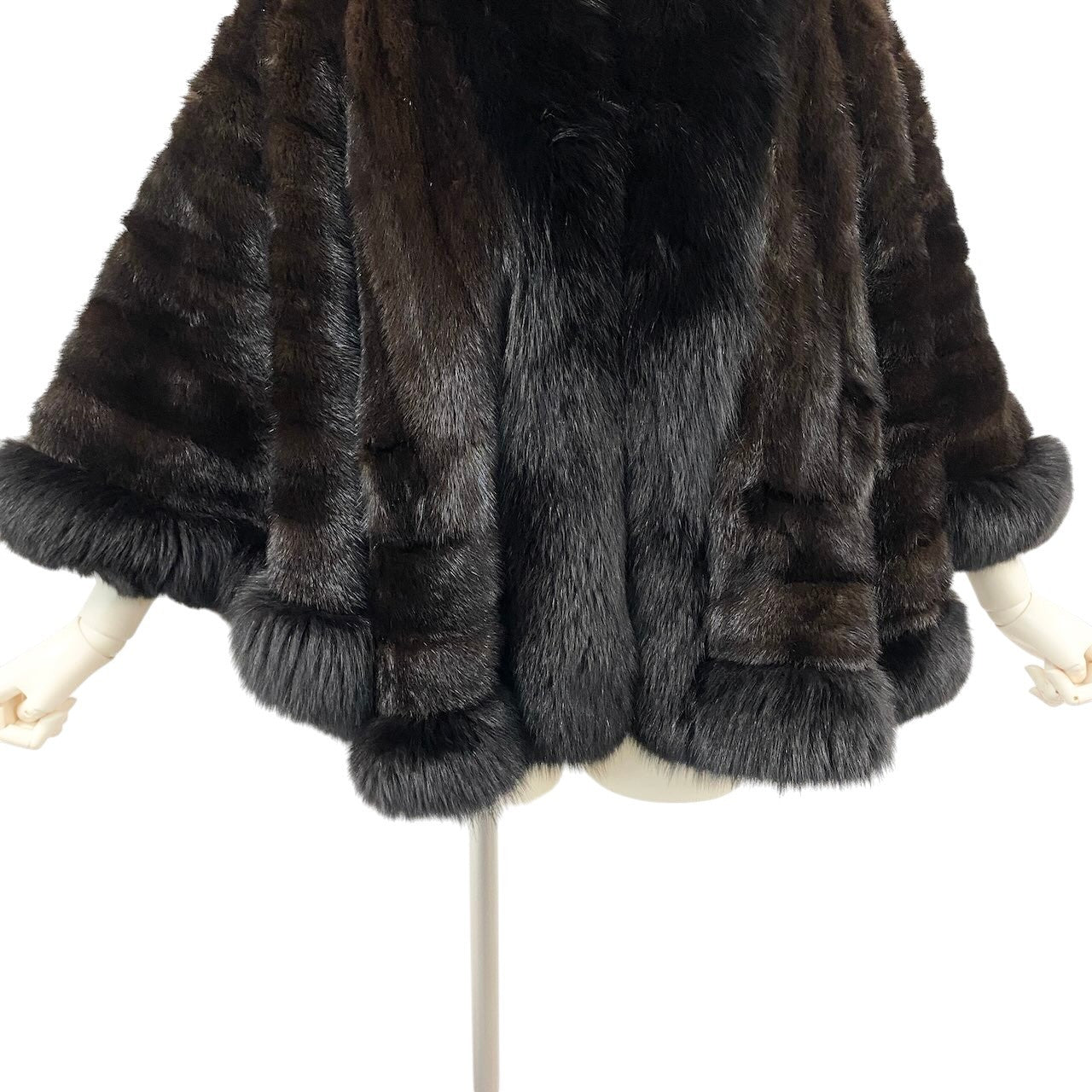 80e13 ミンク × フォックス サークルファーポンチョ ケープ ダークブラウン 本毛皮 MINK × FOX FUR 毛並み◎ 希少デザインt18r