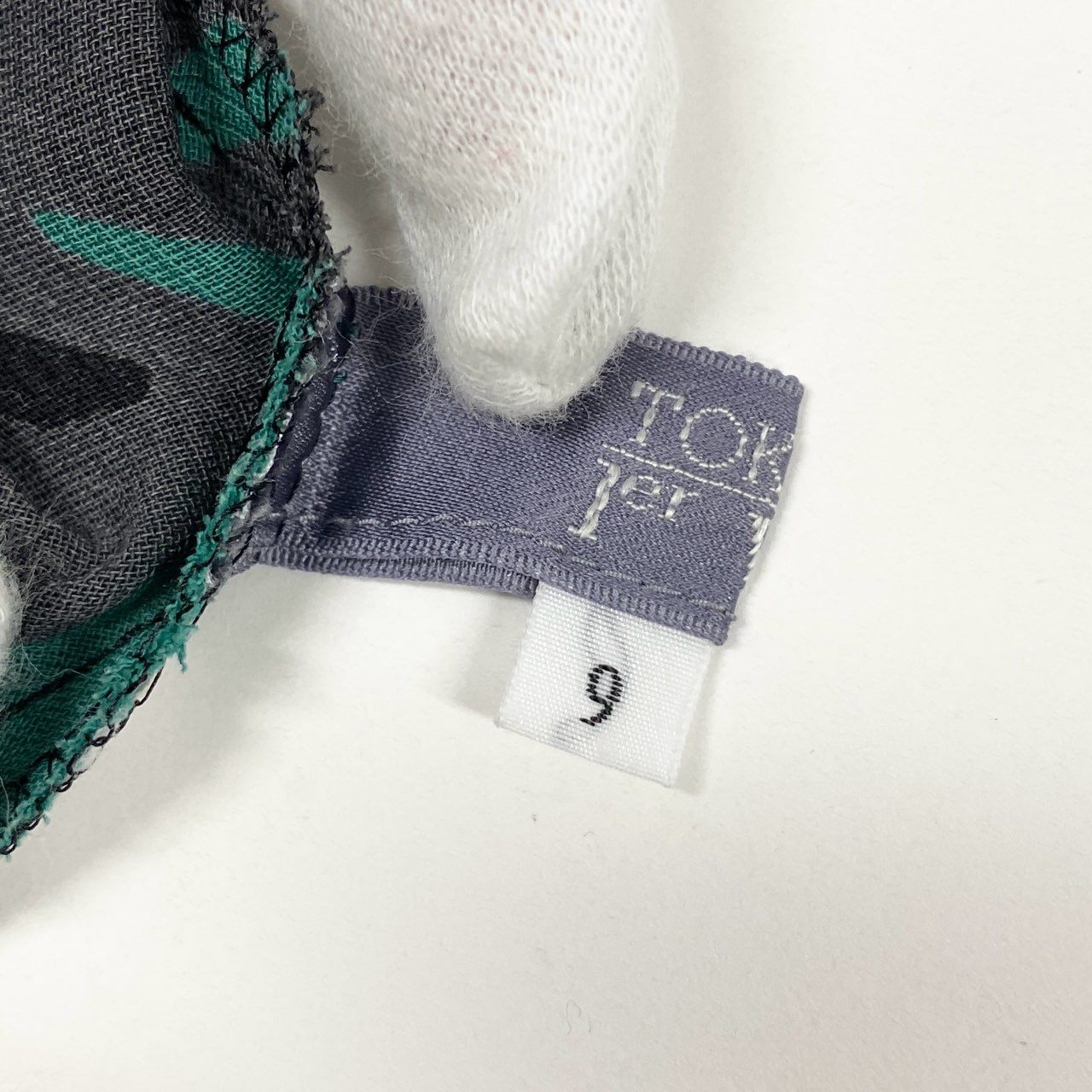 14a28 TOKUKO 1er VOL トクコプルミエヴォル 変形トップス チュニック 長袖シャツ ブラウス 総柄プリント 9 ブラック レディース 女性用u02t