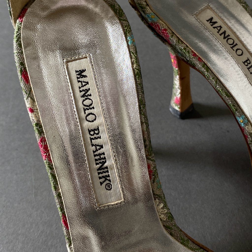 4g17 MANOLO BLAHNIK マノロブラニク ジャガード素材 花柄 ビジュー付き ストラップサンダル サイズ34 1/2 マルチカラー レディース