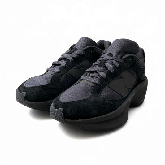 3j14 NEW BALANCE ニューバランス WRPD RUNNER ワープドランナー ローカットスニーカー UMRPDEBO NBJ-1174840 サイズ26cm ブラック メンズ 紳士靴o07t