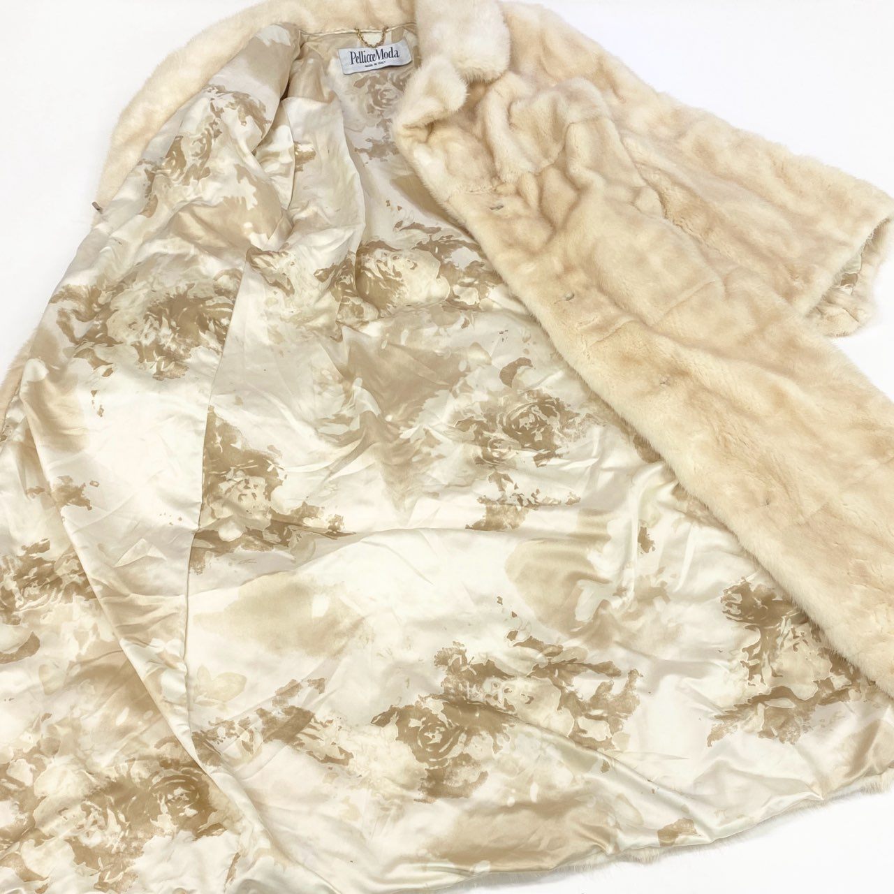 48k2《超希少》 Pellicce Moda ペリーチェモーダ パールミンク フラワーカービングデザイン 超ロングコート 120cm ホワイト 最高級本毛皮 MINK FURt18r