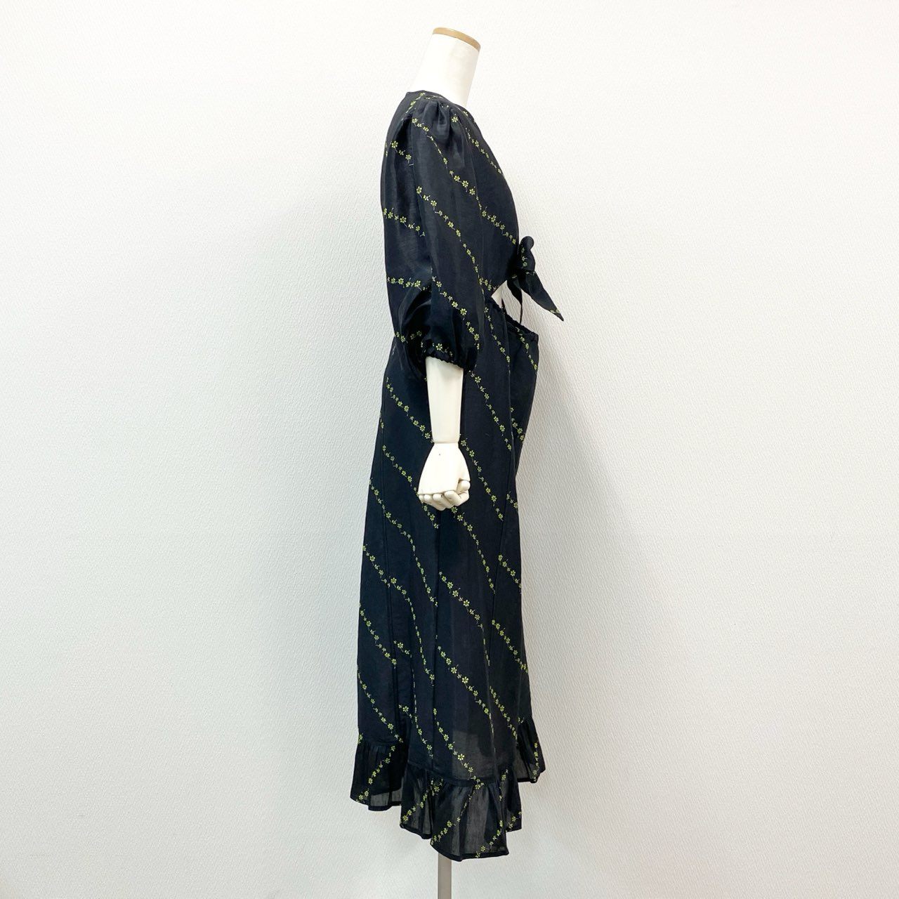 82d4 《未使用品》 GANNI ガニー LONG DAY DRESS フローラル ドレスワンピース F3484 36 ブラック 花柄 フラワー タグ付き
