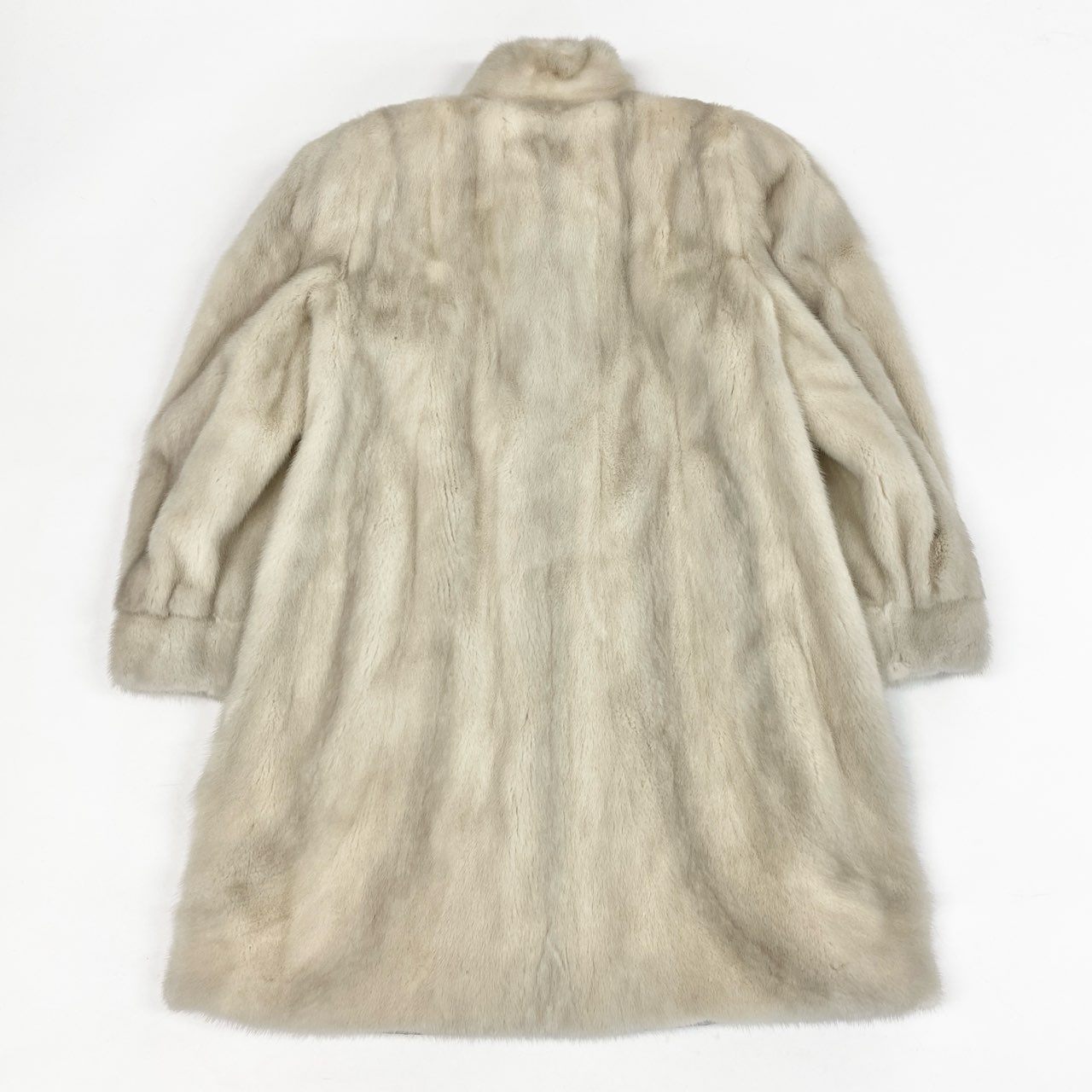 77L8 《特級》 EMBA エンバ 鑑定書付 サファイアミンク ロングコート サイズ4 ホワイト 最高級本毛皮 MINK FUR 日本製t18r