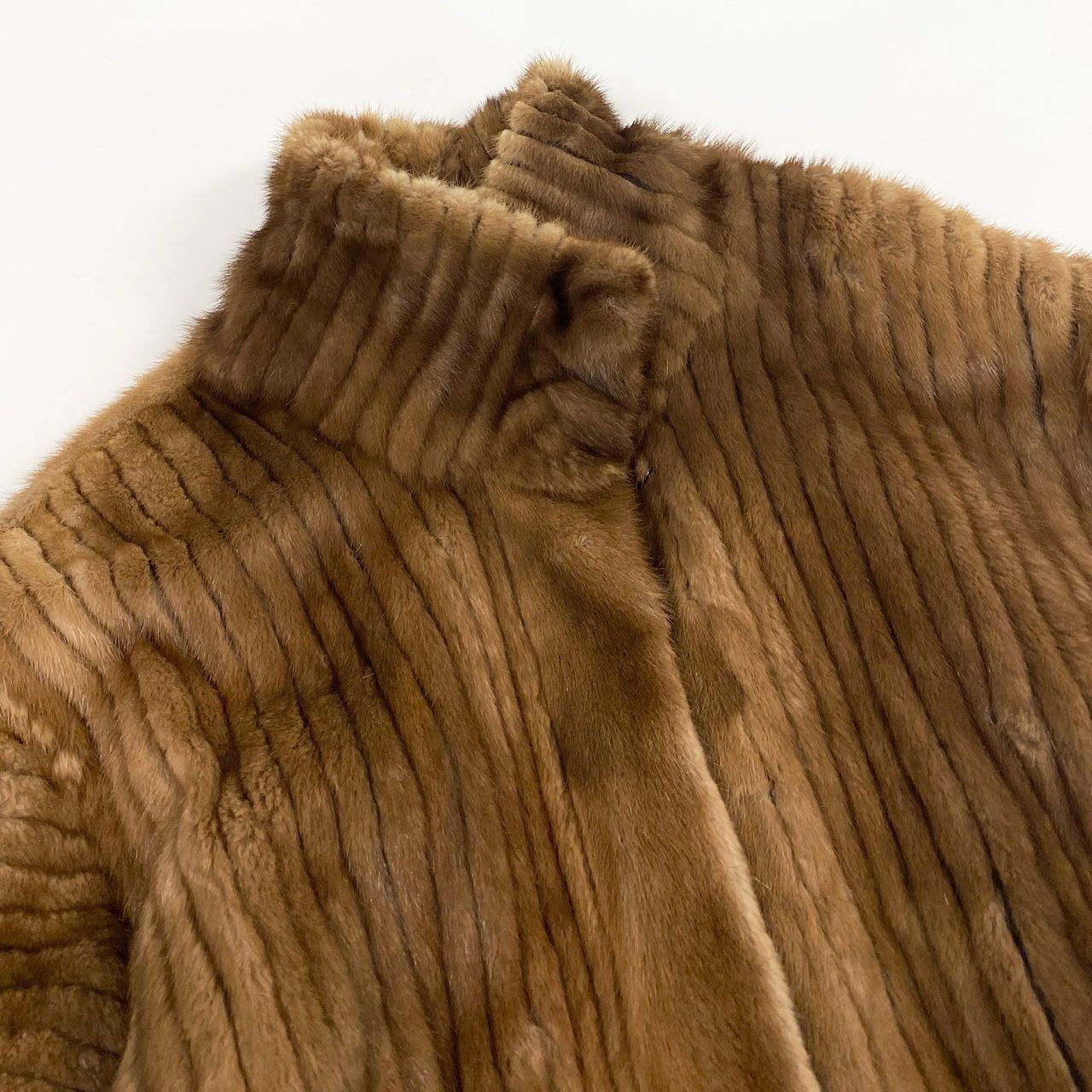 32L10 SAGA MINK サガミンク 銀サガ パステルミンク ファーコート サイズF 茶系 最高級本毛皮 MINK FUR 希少デザイン ポケット有 日本製t18r