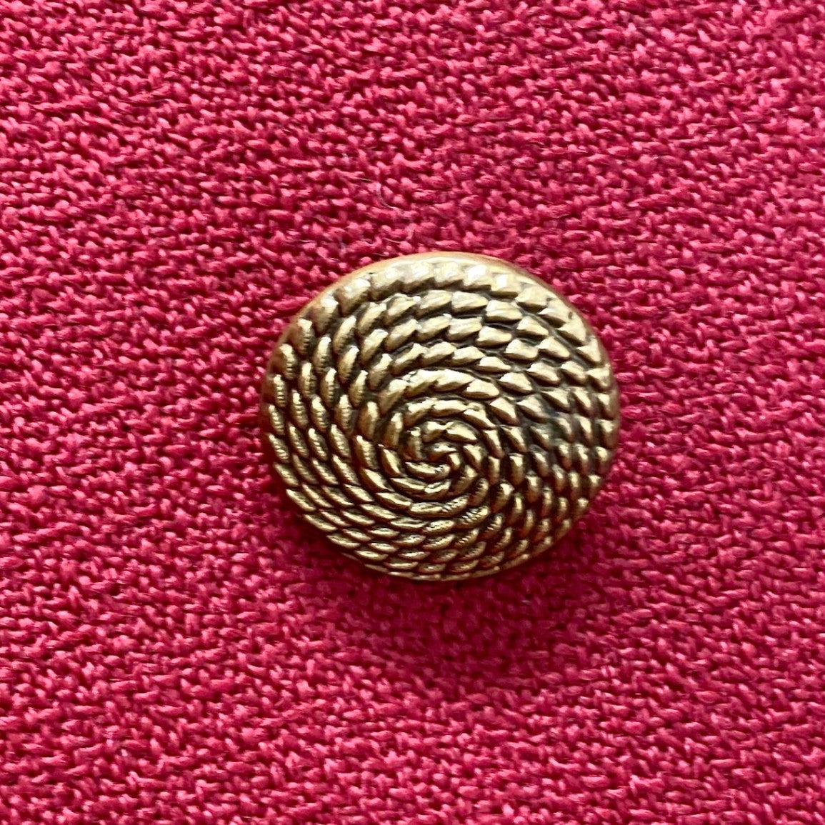 2g2 YVES SAINT LAURENT イヴサンローラン variation ヴィンテージ ダブルブレスト テーラードジャケット 金ボタン サイズ38 レッド レディース 女性用u02t