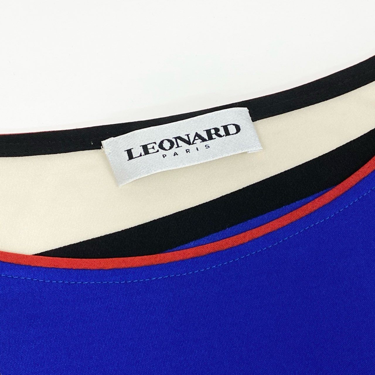 68d13 LEONARD PARIS レオナール ロングスリーブワンピース シルクワンピース 総柄プリント ウエストリボン付 イタリア製 サイズ38 マルチカラー シルク100％ レディース 女性用u02t