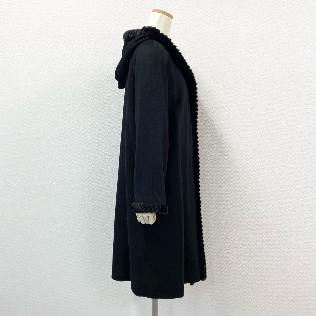 63i12 《美品》 PURE CASHMERE MINK FUR COAT ミンクファー ピュアカシミヤ コート M ブラック 本毛皮 女性服t18r