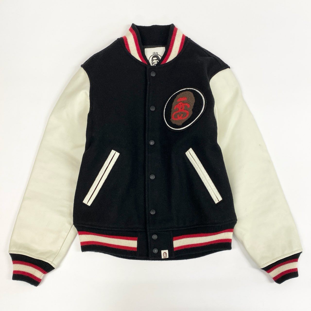 86j23 A BATHING APE x STUSSY ア ベイシング エイプ ステューシー コラボ VARSITY JACKET スタジャン ロゴワッペン レザー切替 001HJ0731927X Mサイズ ブラック ウール レザー メンズo07t
