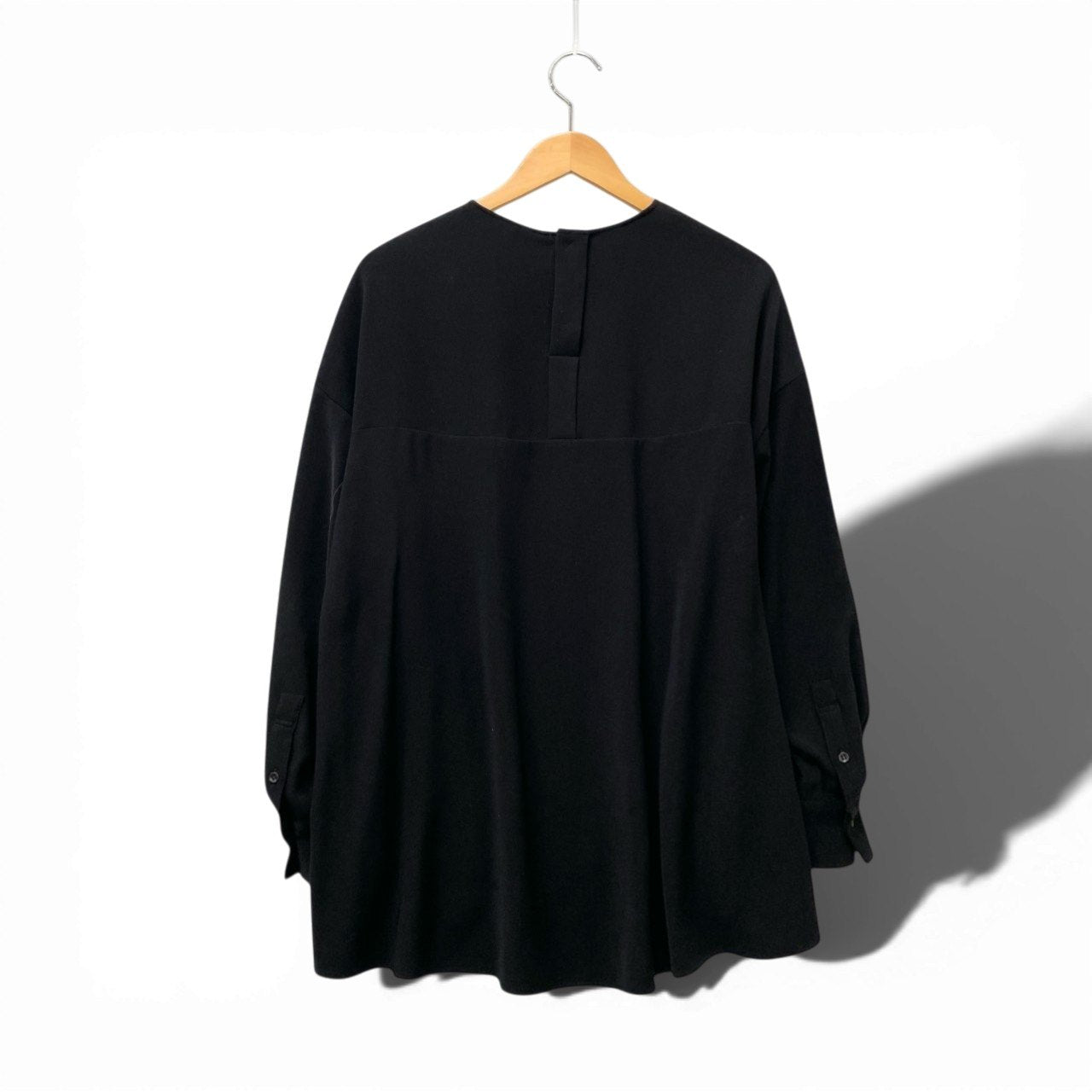 5c3 ENFOLD エンフォルド ダブルクロス バックフレアー プルオーバー オーバーサイズ 長袖 レディース 女性服 300DS330-1590 サイズ38 ブラック ポリエステル100％u02t