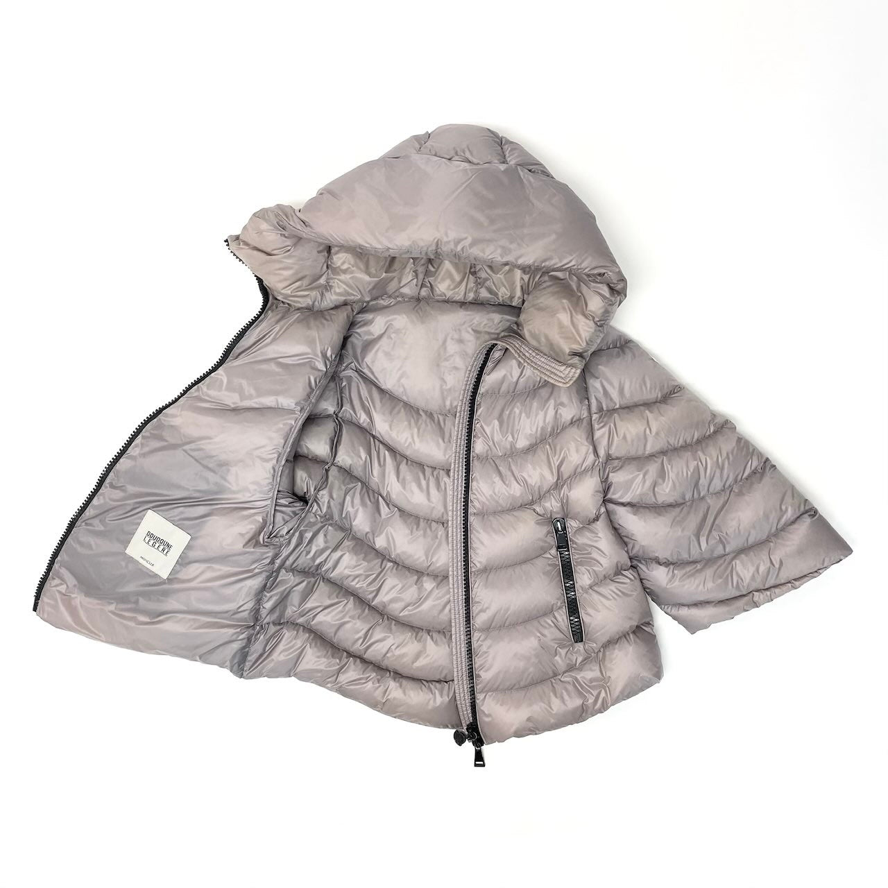 78d2 MONCLER モンクレール AKYLINA DOUDOUNE LEGERE ダウンジャケット フーデット ショートダウン ７分袖 軽量 レディース 女性服 サイズ０ ライトパープルo07t