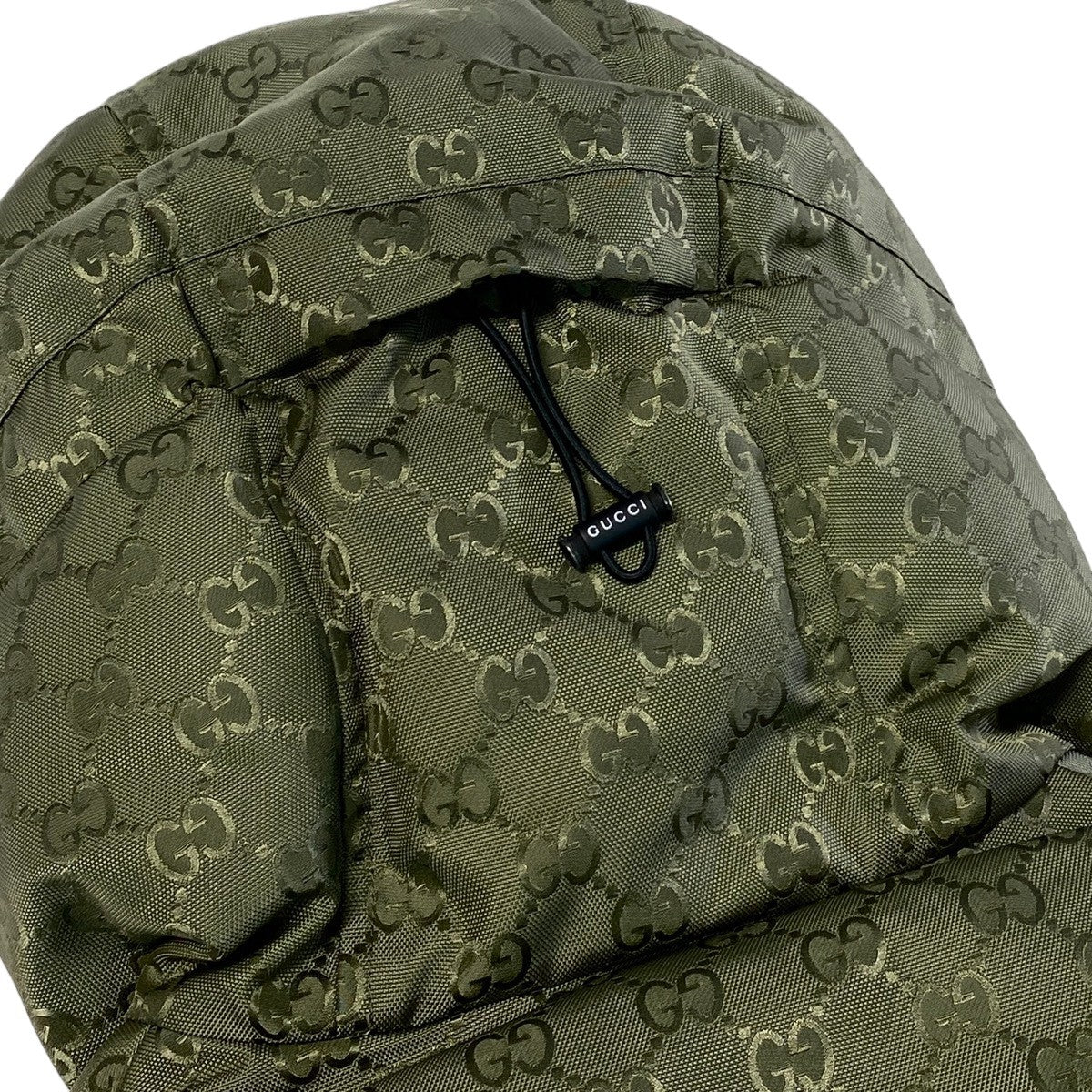 j26 【極美品】GUCCI ダウンジャケット GGジャガード アウター イタリア製 46サイズ カーキ ポリエステル100％ レディース 女性用k02i