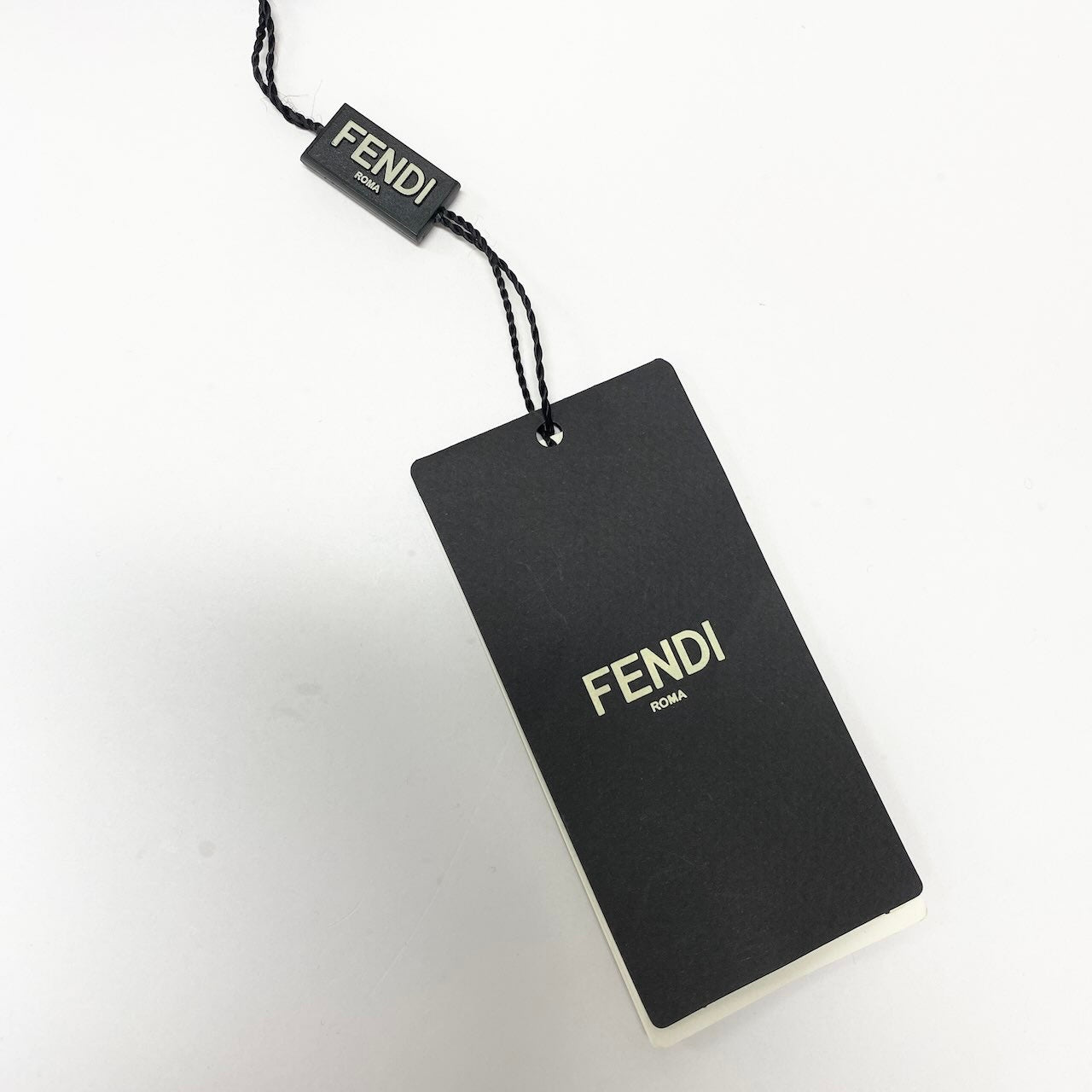 Id23 【未使用タグ付】 FENDI フェンディ ロゴプリント ニットスカート 膝丈スカート イタリア製 サイズ42 ブラック ウール100％ レディース 女性用u02t