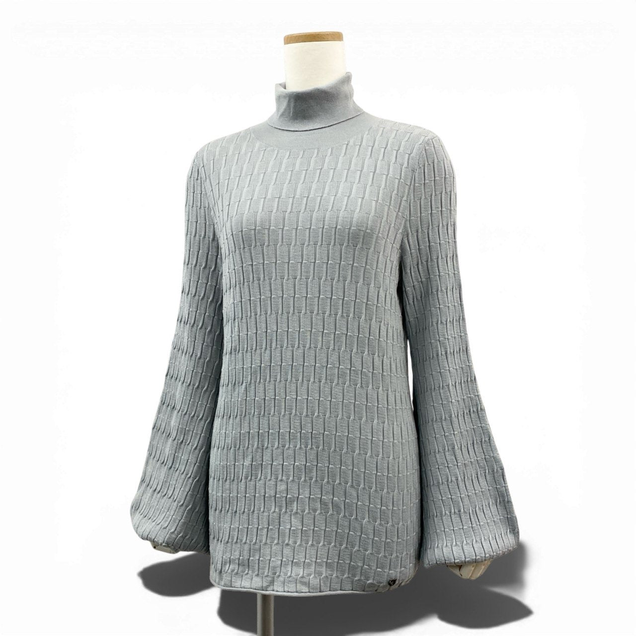 85a28 Salvatore Ferragamo サルバトーレフェラガモ ハイネックニットセーター バルーン袖 ウールシルク ロゴ金具 XLサイズ グレー レディース 女性用u02t