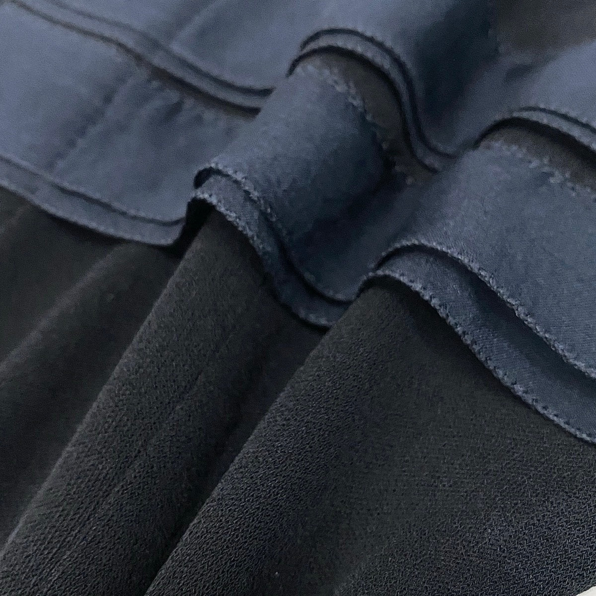 Ch1 【美品】CHANEL 2002年 半袖ニットセーター ココマークボタン P19048 36サイズ ブラック レーヨン100％ レディース 女性用u02t