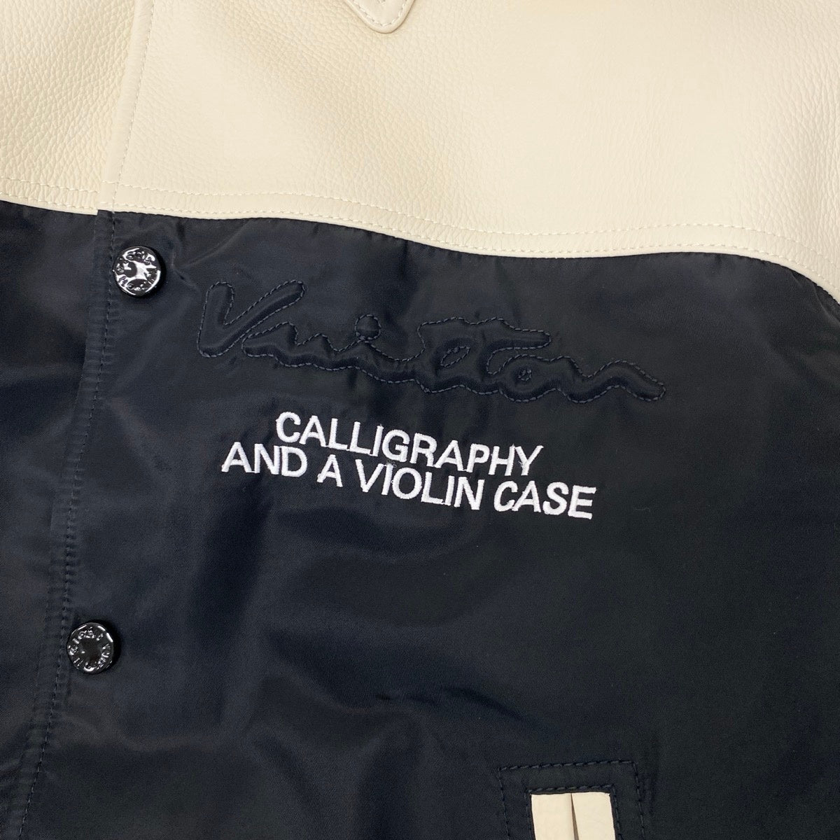 Mf19《未使用品》 LOUIS VUITTON ルイヴィトン 24SS カリグラフィー レザー × ナイロン ジャケット Calligraphy Leather Nylon Jacket サイズ50 ホワイト ブラックt18r