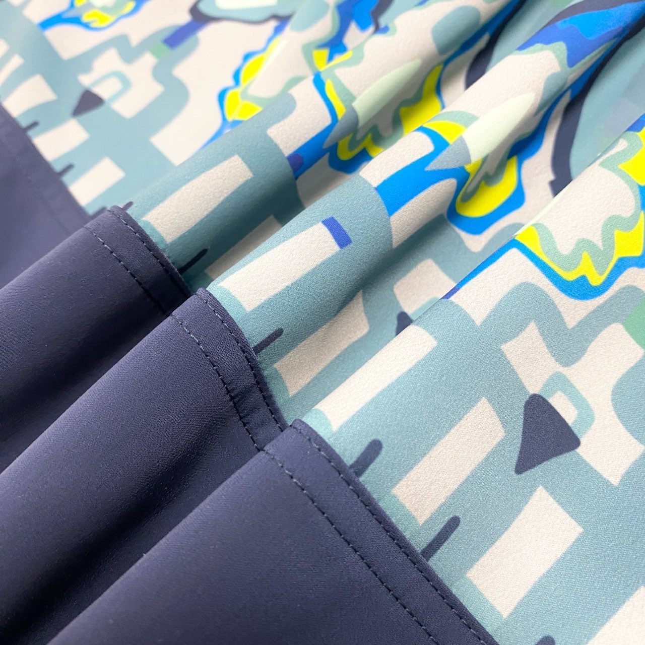 26k27 《美品》 TOKUKO 1er VOL トクコプルミエヴォル ノースリーブワンピース フレアワンピース 総柄プリント Vネック レディース 女性用 マルチカラー 9 ポリエステル100％u02t