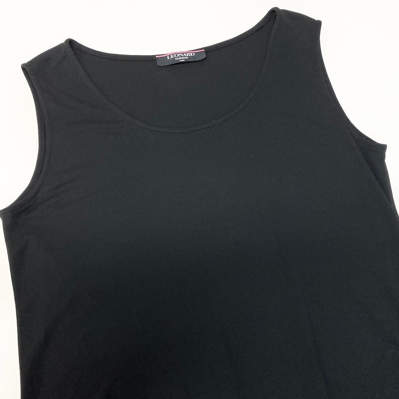 48ⅾ15 LEONARD FASHION レオナール ノースリーブカットソー カンカン素材 薄手 トップス サイズL 無地 ブラック レディース 女性用u02t