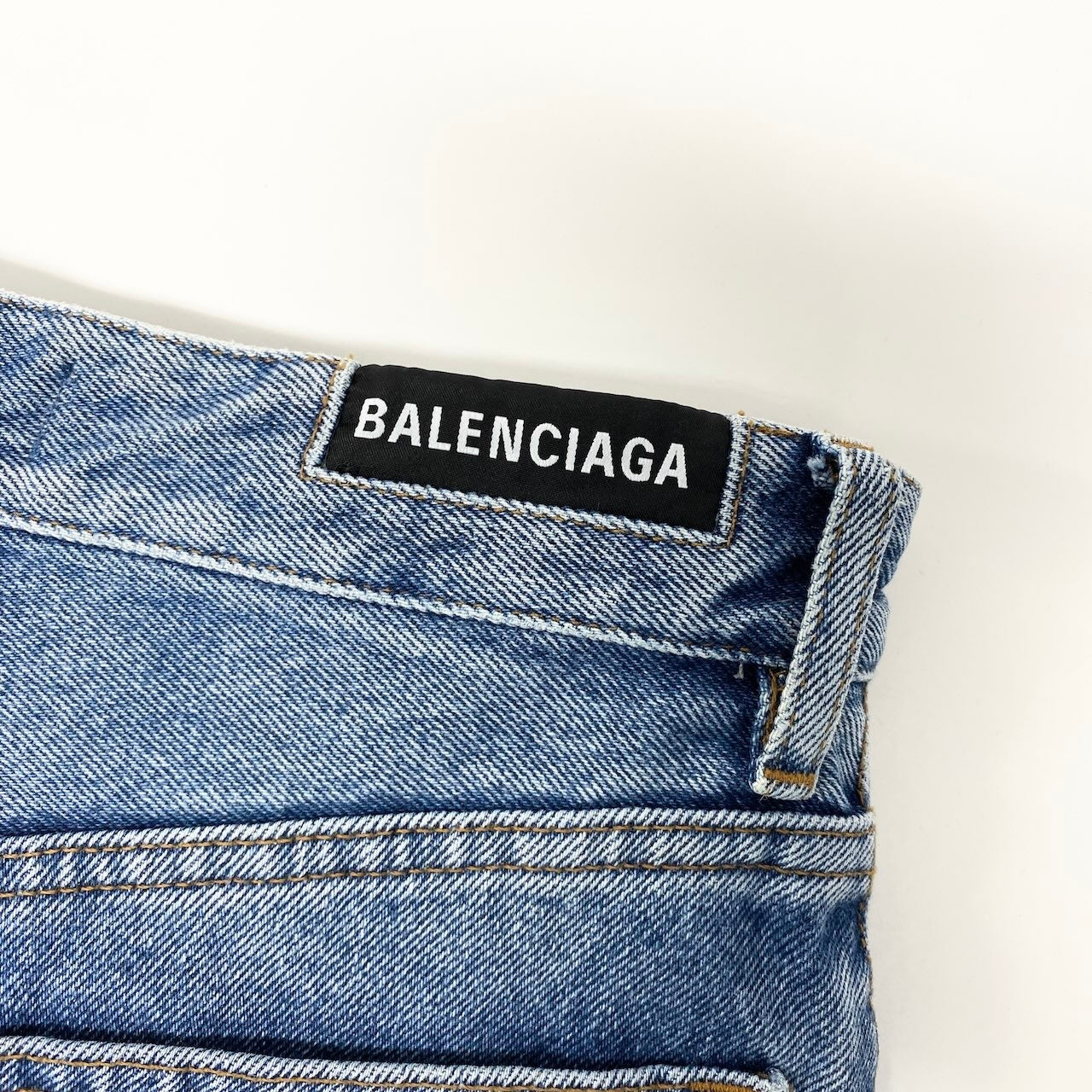 42c24 【美品】BALENCIAGA バレンシアガ デニムスカート ウォッシュ加工 イタリア製 34サイズ インディゴ コットン100％ レディース 女性用o07t