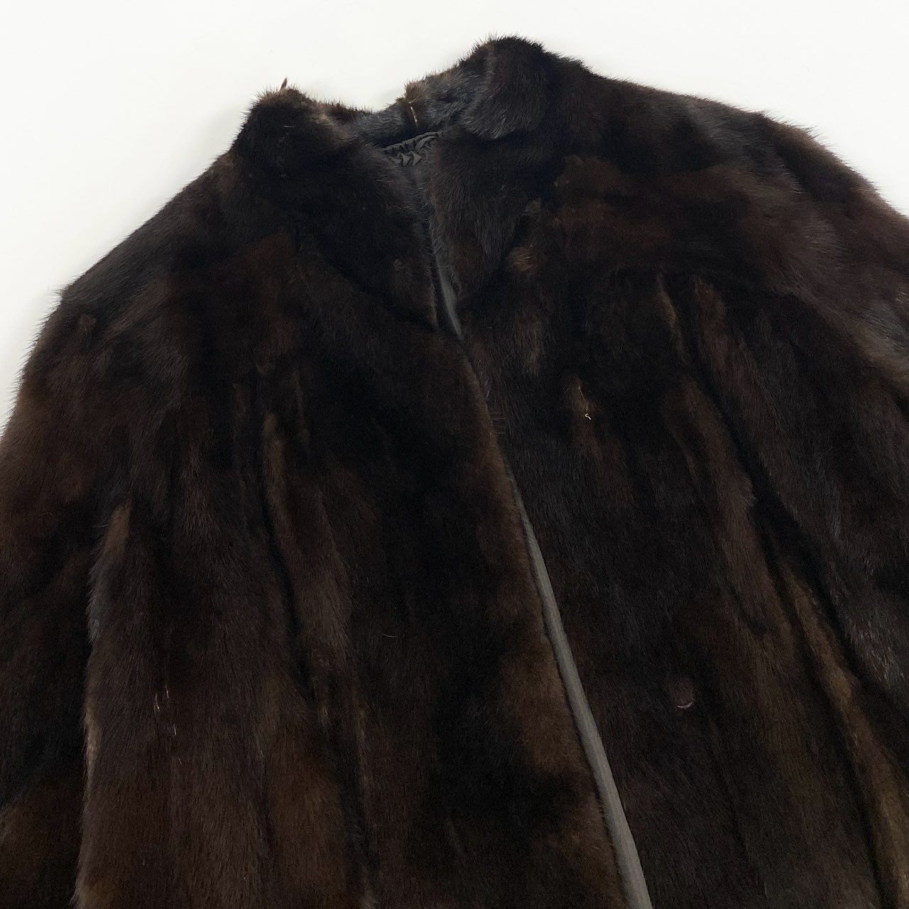 49L10 SAGA MINK サガミンク 銀サガ マホガニー 螺旋袖 ミンク ファーコート サイズ13号 ブラウン 本毛皮 MINK FUR ポケット有 希少デザインt18r