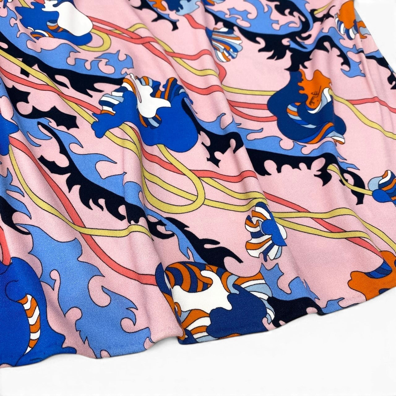 89g24 EMILIO PUCCI ARCHIVIO エミリオップチ アルチビオ ボートネック フレンチスリーブカットソー 総柄 I42 ピンク レディースu02t