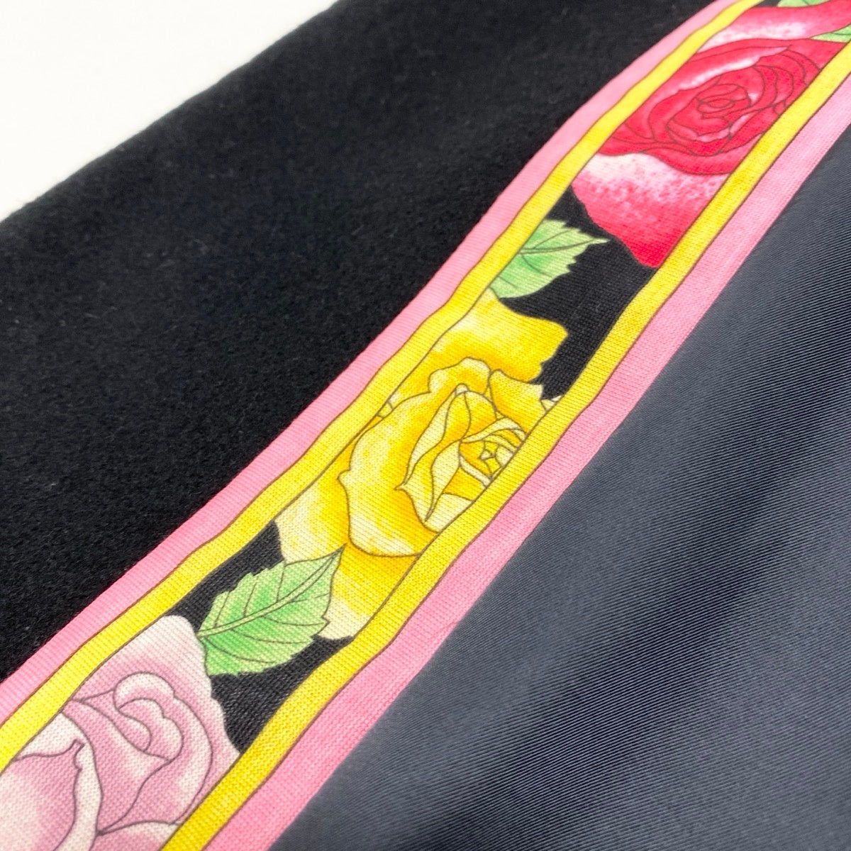 3g11 LEONARD FASHION レオナール ステンカラーコート 裏地花柄 ロング カシミヤブレンド サイズ11R ブラック レディースu02t