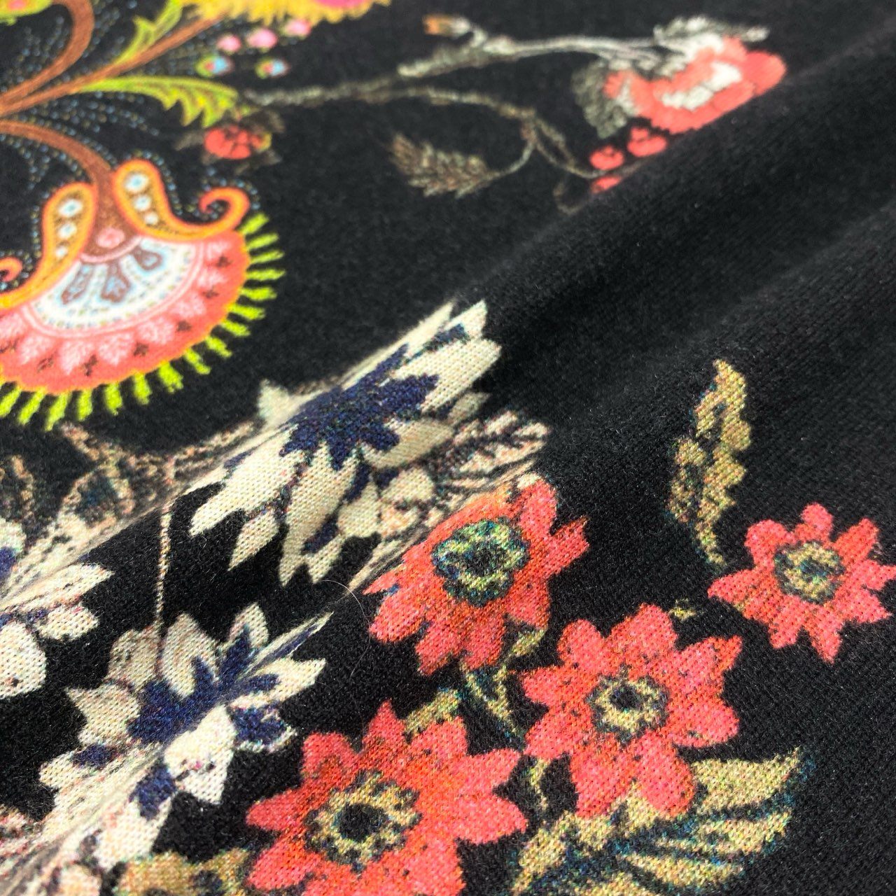 14j10 ETRO エトロ イタリア製 クルーネック ニットセーター 長袖 ロングスリーブ 花柄 鳥 蝶々  レディース 女性用 172-15641-9291 ブラック シルクカシミヤu02t