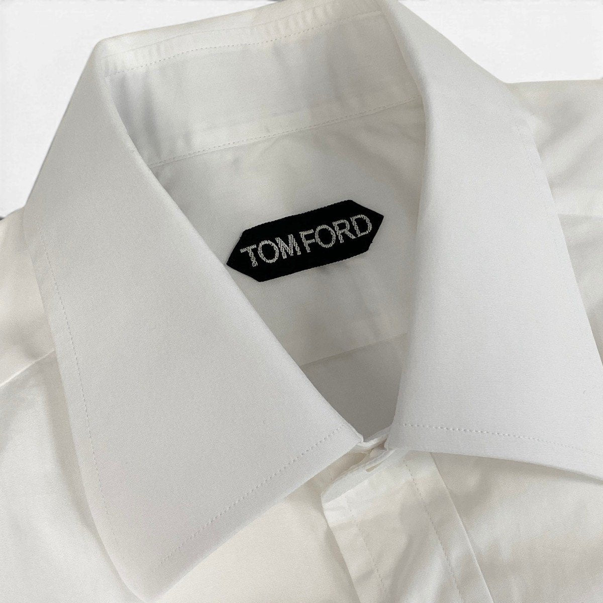 9f5① TOM FORD トムフォード 長袖シャツ コットンシャツ 39-15 1/2 ホワイト 無地 コットン100％ メンズ 紳士服u02t