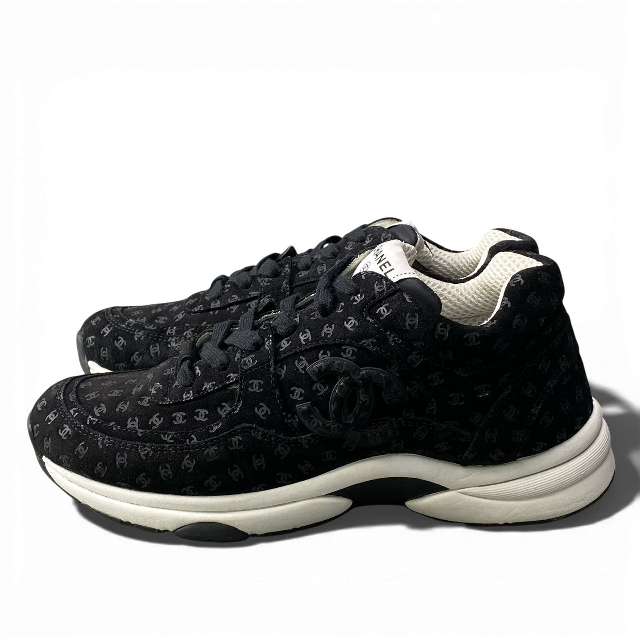 b2 【美品】CHANEL シャネル G39232 2022AW ココマーク スニーカー サイズ42(26cm相当)  レディース メンズ着用可 靴 ALL Over Cc Logo Low Top Sneakerta1