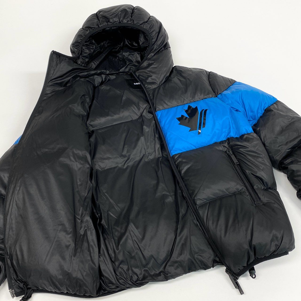 83L19 DSQUARED2 ディースクエアード Nylon Hooded Puffer Bomber With Logo Prints パフィージャケット ダウンジャケット  S7AM0960/S52119 44 ブラック ブルーk02i