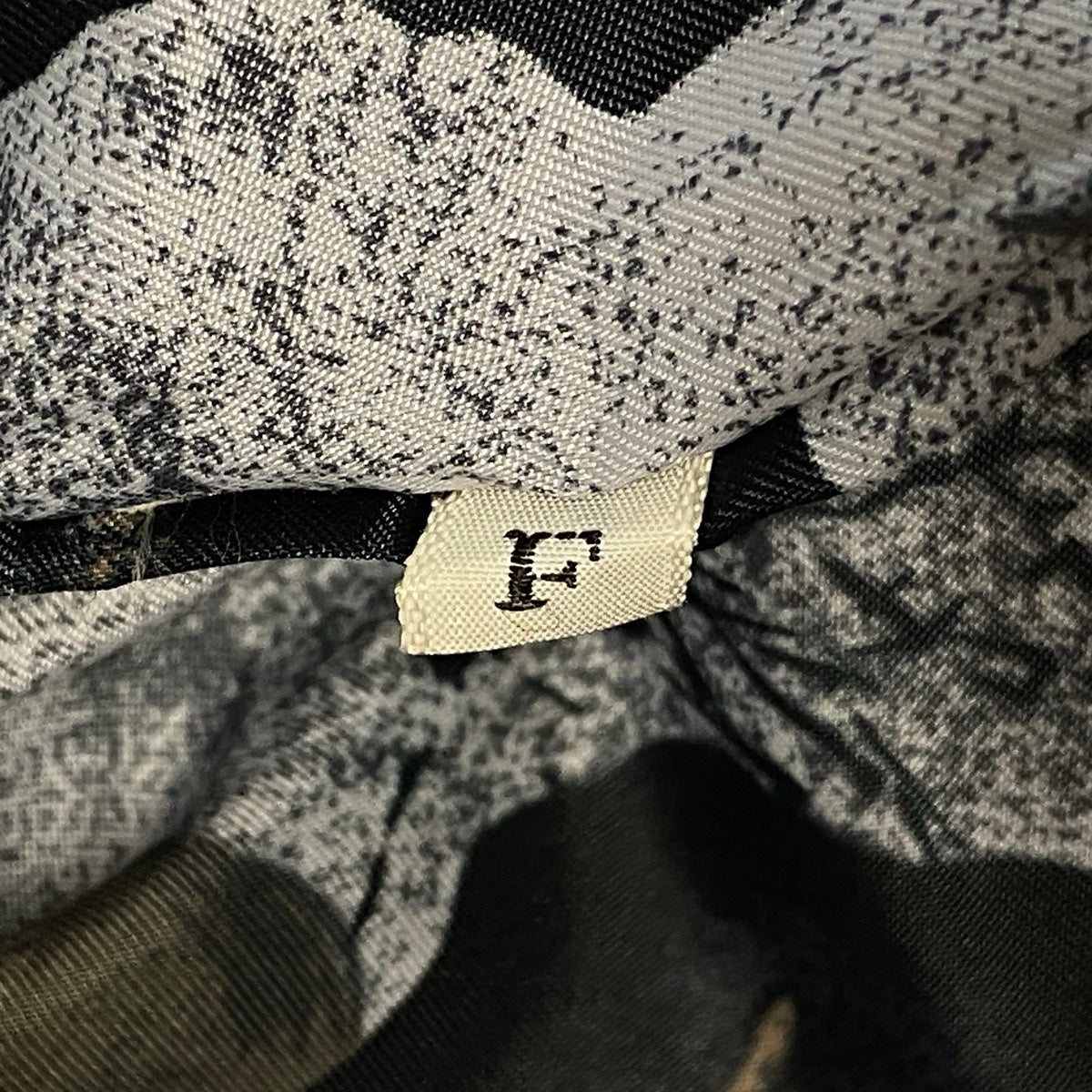 Ej26 【極美品】 Fleur KOBE FUR 毛皮コート ノーカラー シルバーフォックス 裏地総柄 サイズF FOX FUR 本毛皮 レディースu02t