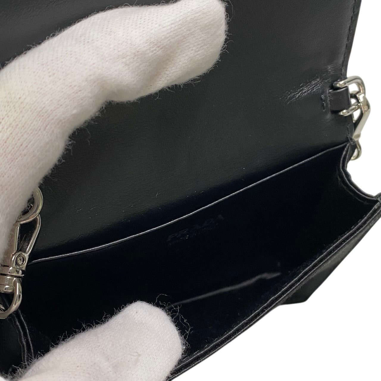 PRADA プラダ ラインストーン フラップカードホルダー ミニバッグ ブラック シルバー レディースta1