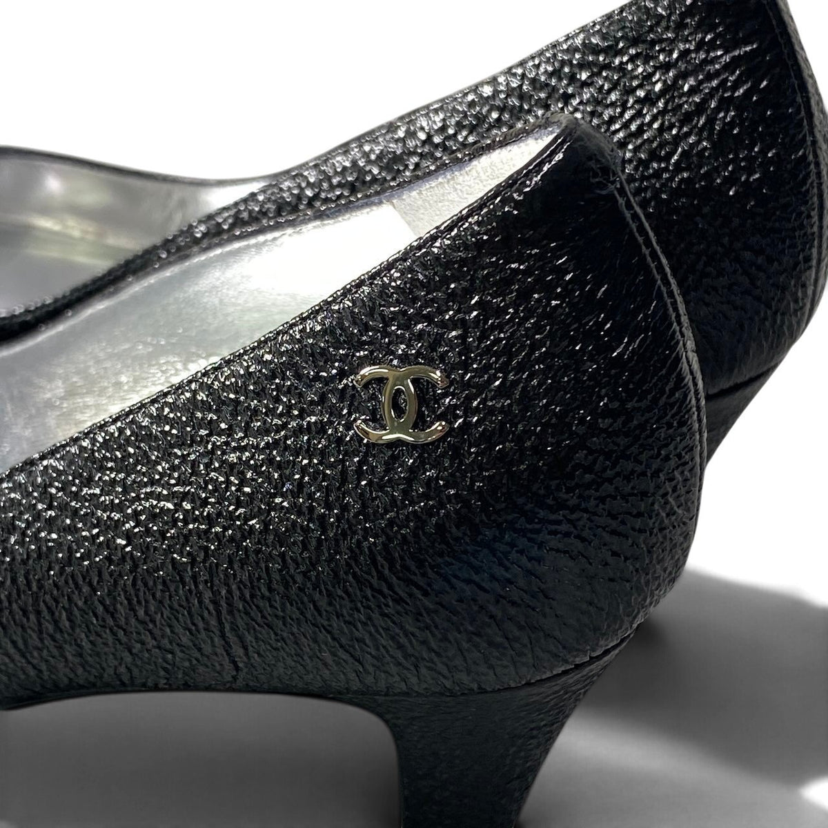 h10 【美品】CHANEL パンプス ココマーク イタリア製 36Cサイズ ブラック レザー レディース 女性用k02i