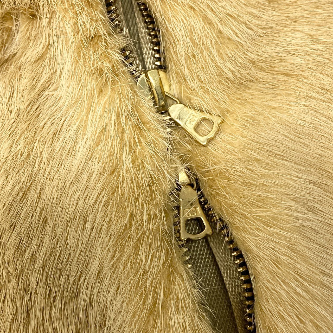 20c14 MARNI マルニ 染めミンクファージャケット ジップアップブルゾン 毛皮コート 36 イエロー系 ミンクファー レディースu02t