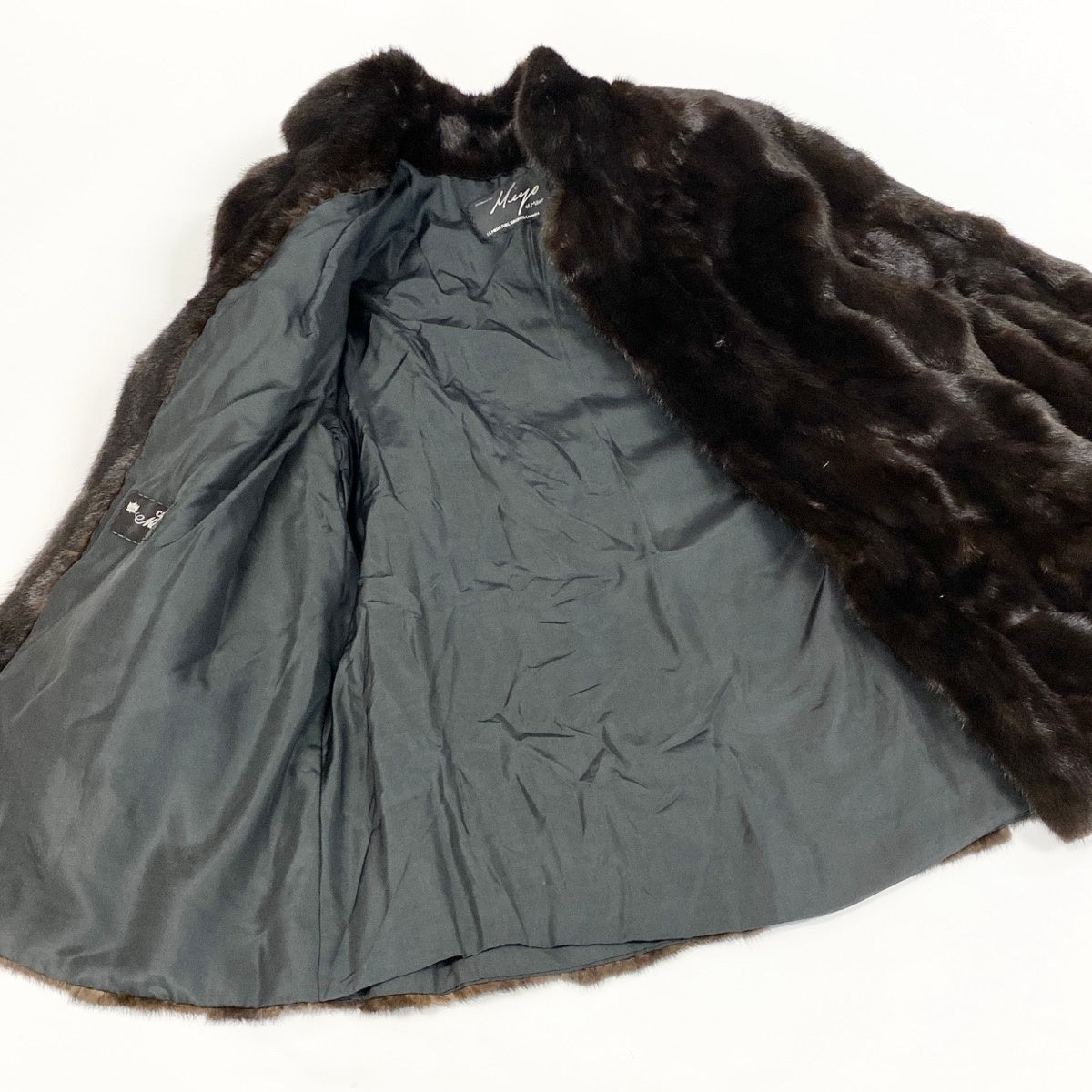 25g8 CANADA Majestic Mink 裾フレア × 袖段 マホガニーミンク ファーコート サイズF ブラウン 最高級本毛皮 Mink Fur Coatt18r