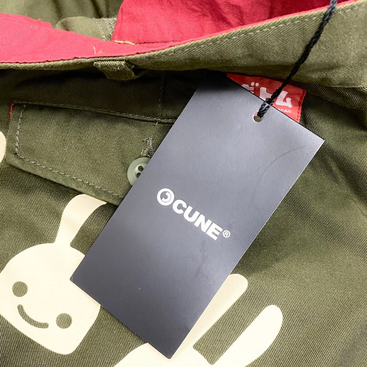 83e15《未使用品》 CUNE. キューン 6Pうさぎ カーゴパンツ サイズM カーキ ミリタリー 日本製 Cargo Pants タグ付t18r
