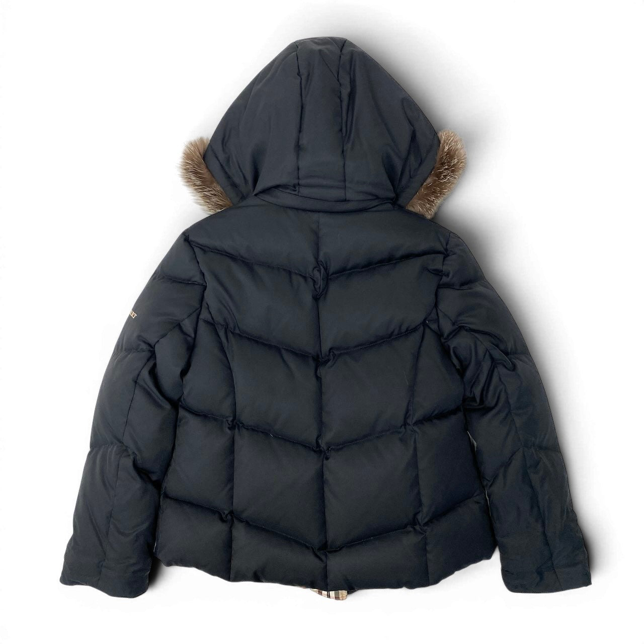 23e7 BURBERRY LONDON バーバリーロンドン ダウンジャケット ジャンパー ノバチェック ブルーフォックス ベアチャーム付 サイズ130A ブラック キッズ 子ども服u02t