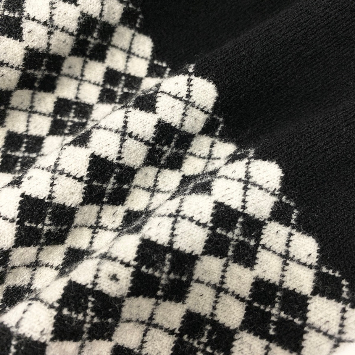 51e19 【未使用保管品】 CHANEL シャネル ニットパンツ タイツ ココマーク アーガイル柄 サイズS ブラック ホワイト レディース 女性用u02t