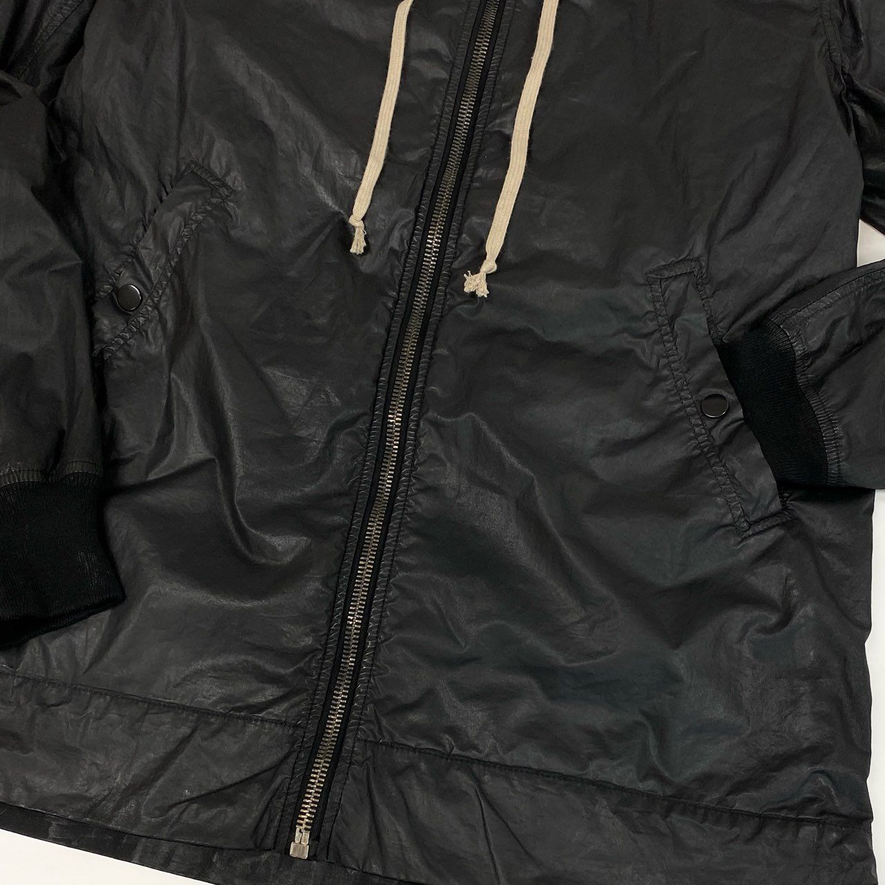 8L5 Rick Owens リックオウエンス コーティングパーカー ジップパーカー DRKSHDW アウター DU3762 Lサイズ ブラック メンズu02t