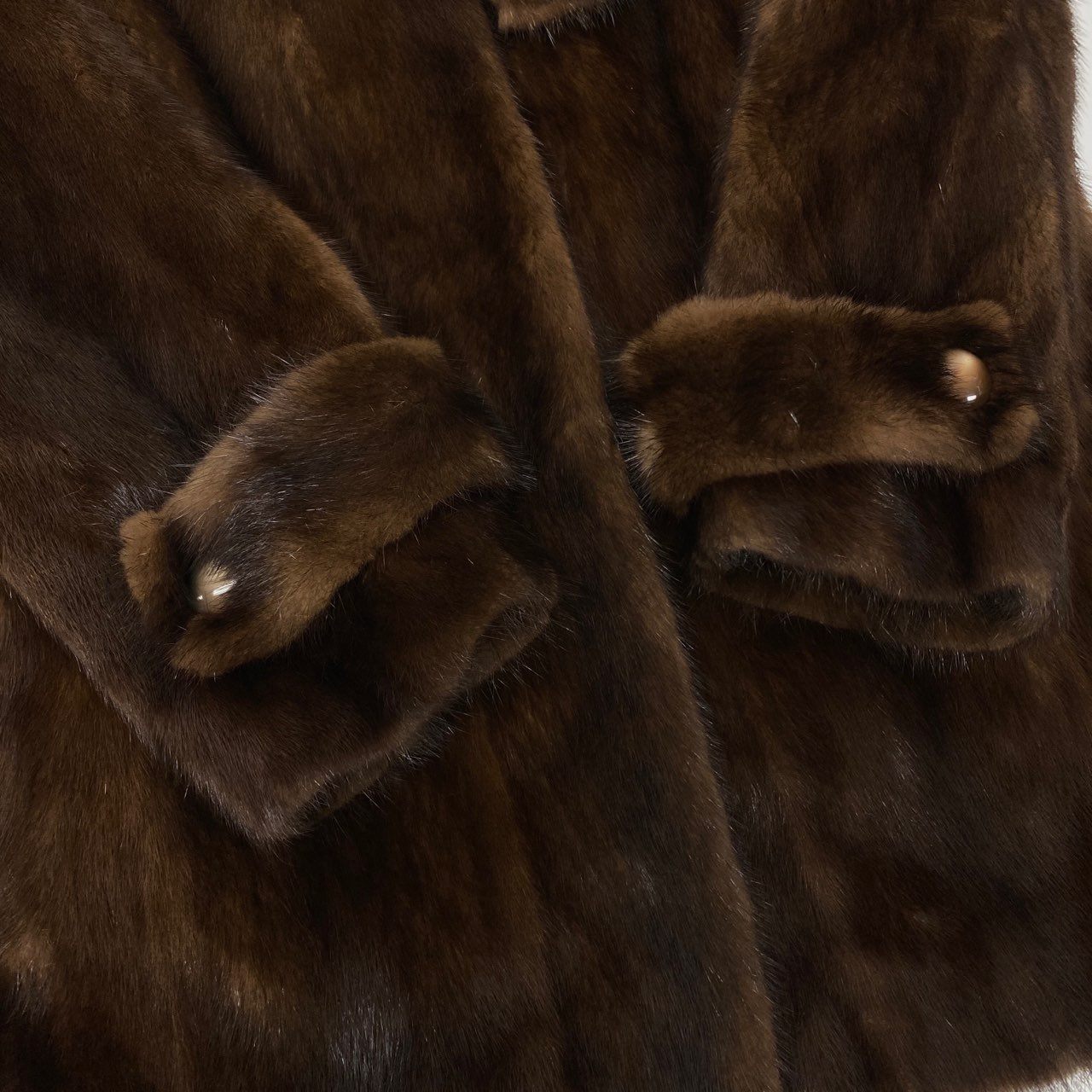 84L9 SAGA MINK サガミンク 銀サガ デミバフミンク レアデザインコート サイズM ブラウン 最高級本毛皮 アームバンド付 MINK FURt18r