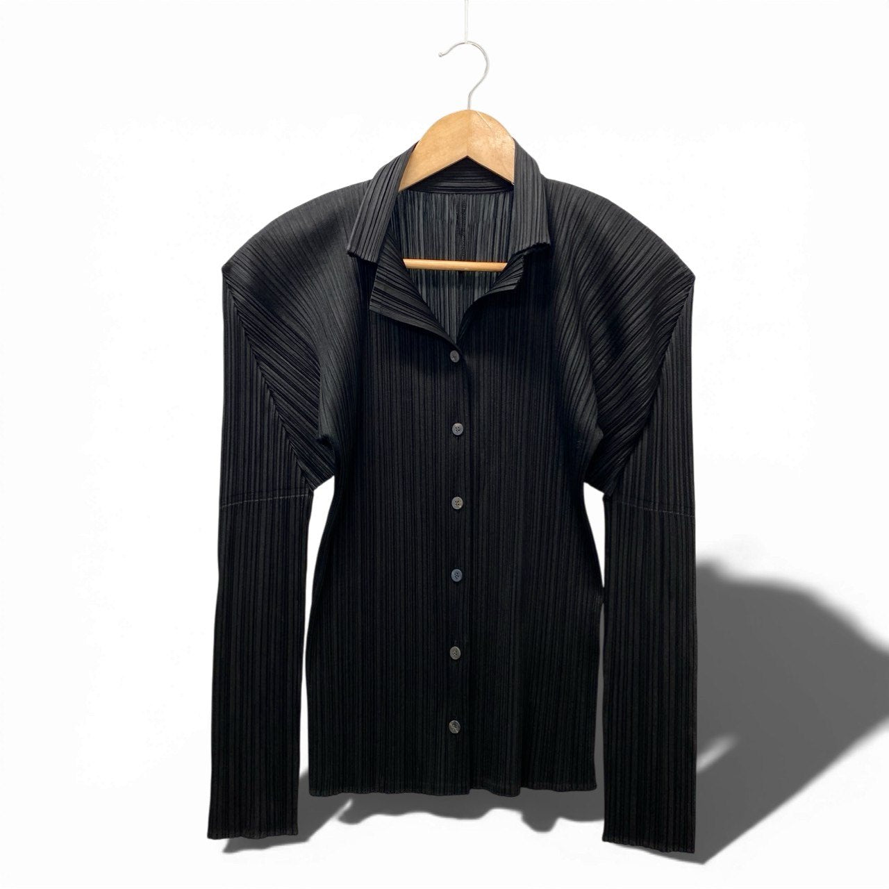 67b13 【美品】PLEATS PLEASE プリーツプリーズ ロングスリーブプリーツシャツ 長袖シャツ トップス 3サイズ ブラック ポリエステル100％ レディース 女性用u02t