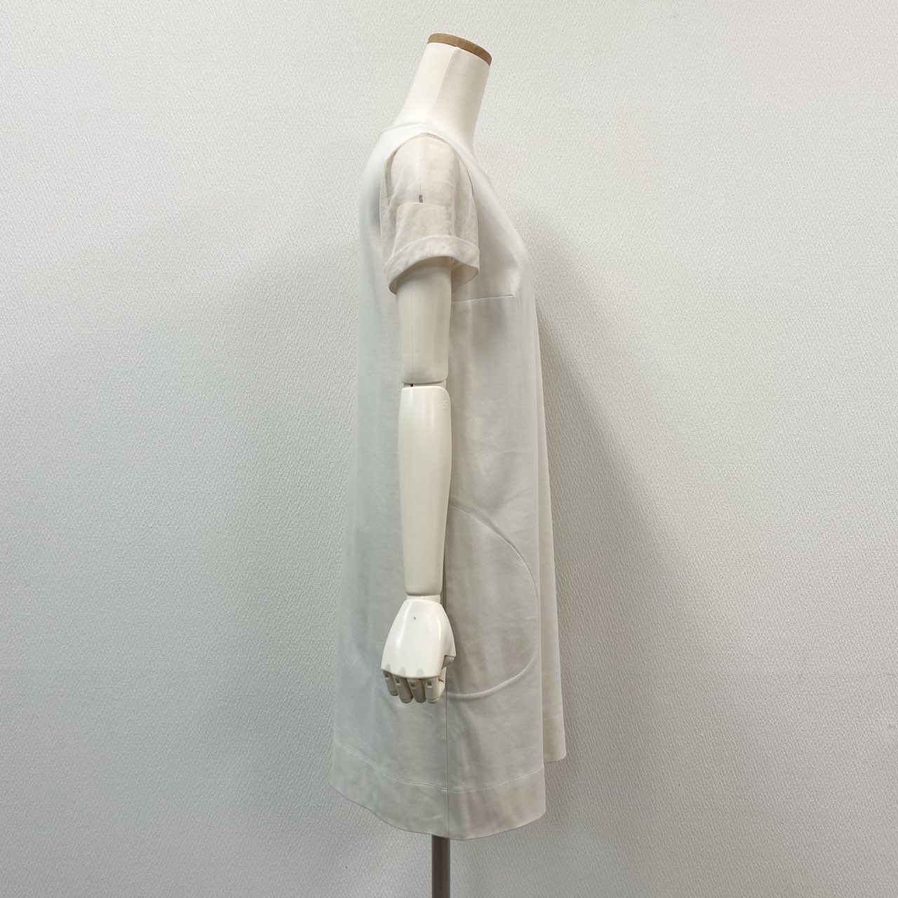 63i18 BRUNELLO CUCINELLI ブルネロクチネリ 半袖ワンピース ひざ丈ワンピース メッシュスリーブ M アイボリー系 レディースu02t