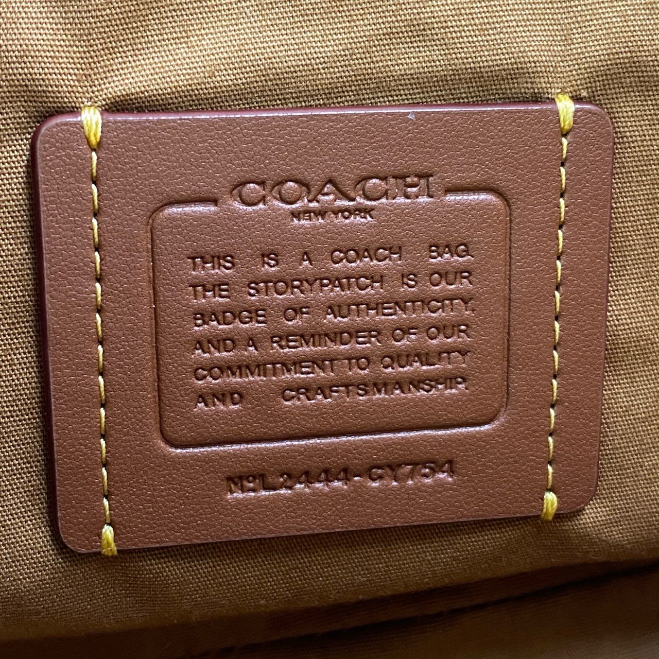 d13 《美品》 COACH コーチ ポーチ付 ホール ソフト スリングバッグ CY754 ベージュ レザー カバン Hole Sling Bagt18r