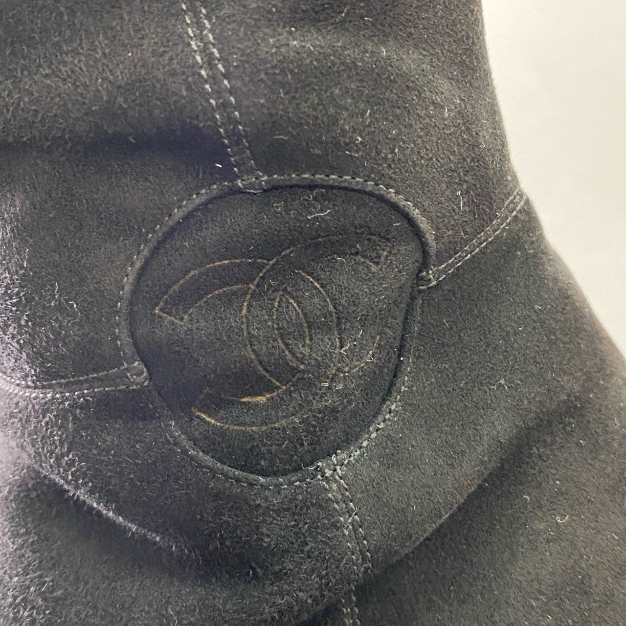 3d21 CHANEL シャネル ロングブーツ スウェードブーツ ブラックスエード ブランドロゴ チャンキーヒール 37 ブラック