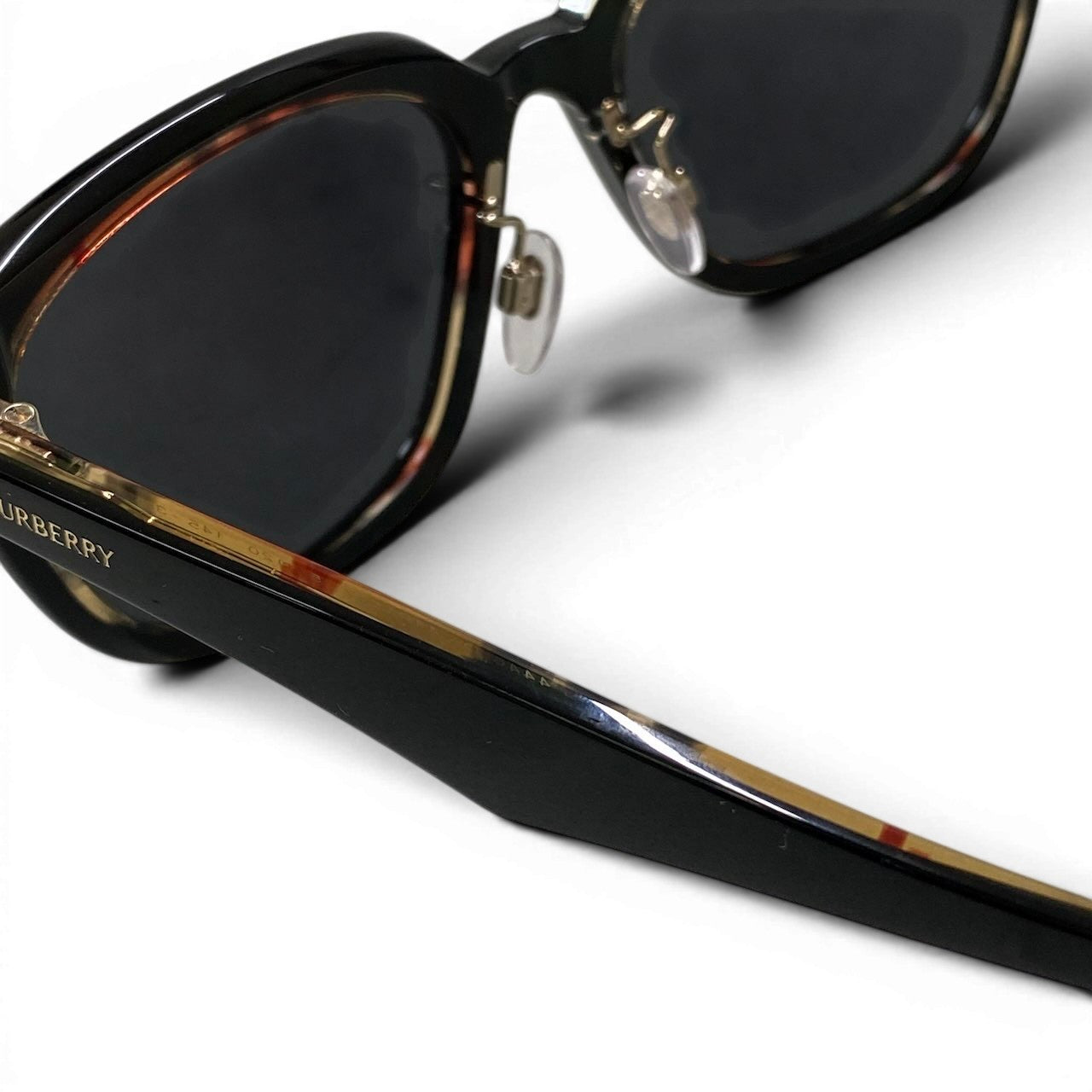 e4 BURBERRY バーバリー サングラス アイウェア ノバチェック サイドロゴ 4446-D 4121-87 57□20 145 ブラック ユニセックス 男女兼用k02i