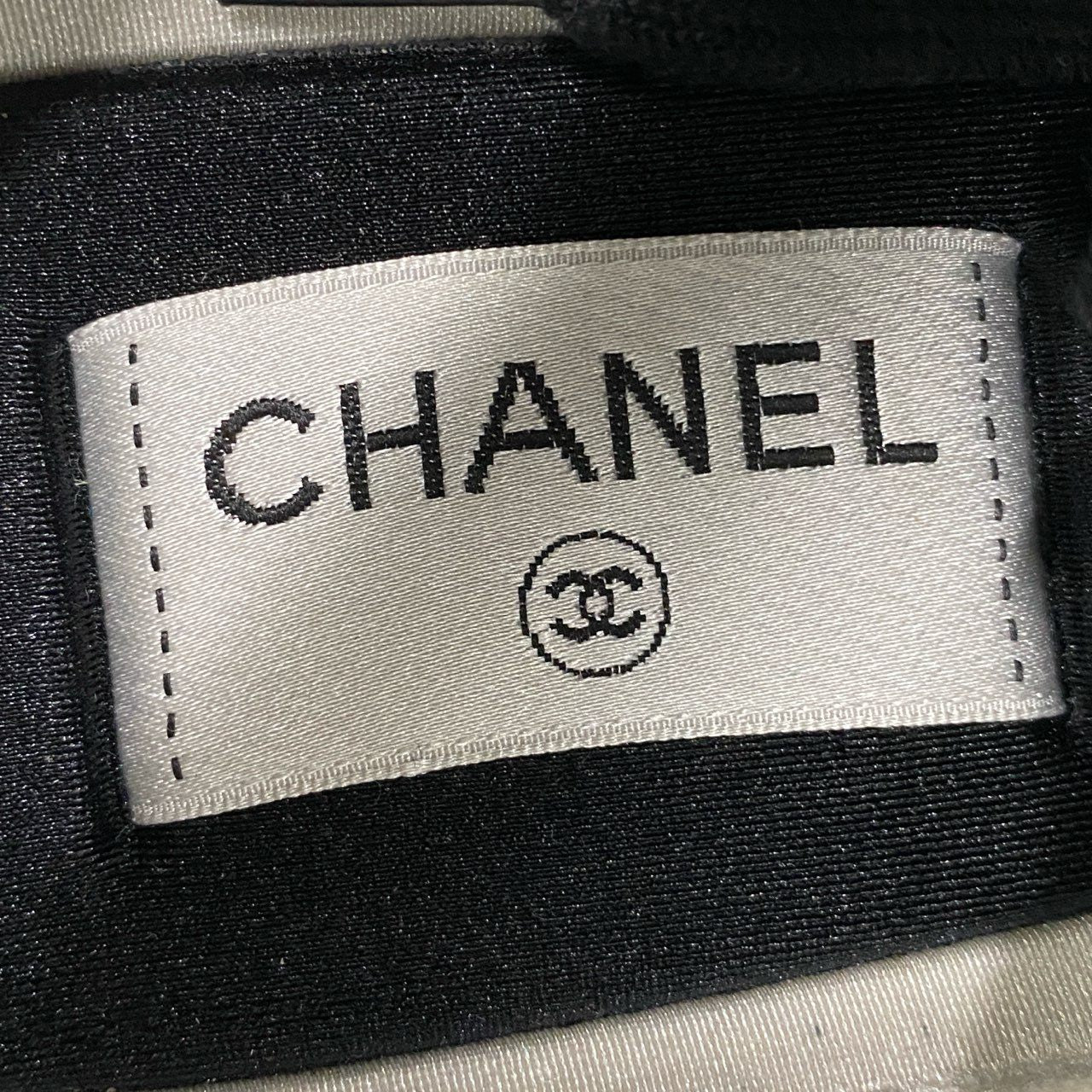 b2 【美品】CHANEL シャネル G39232 2022AW ココマーク スニーカー サイズ42(26cm相当)  レディース メンズ着用可 靴 ALL Over Cc Logo Low Top Sneakerta1